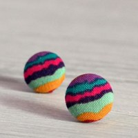 náušnice buttonky