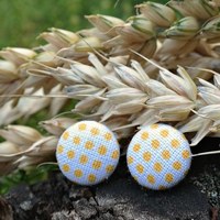 náušnice buttonky