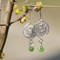 Jarní mandala s broušeným peridotem