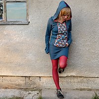 Multicoloured Half-Moons - šatičky s kapucou