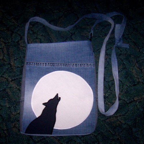 Moonlight shadow