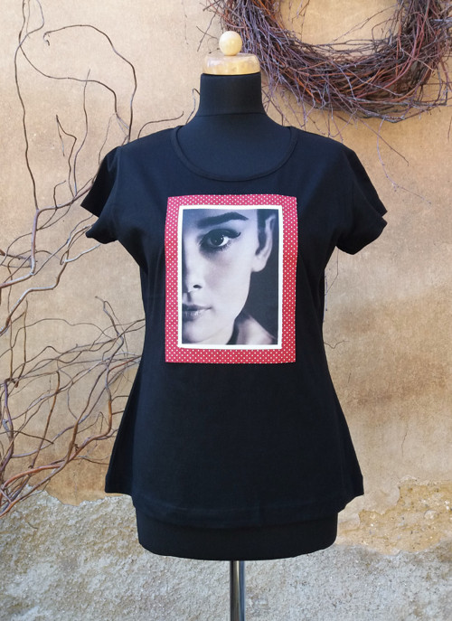 ÄERNÃ S AUDREY