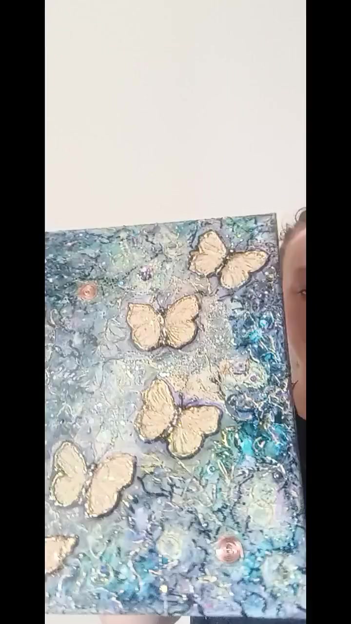 Vesmírná křídla, 30x40cm — video