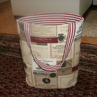 Košík etikety vínové.