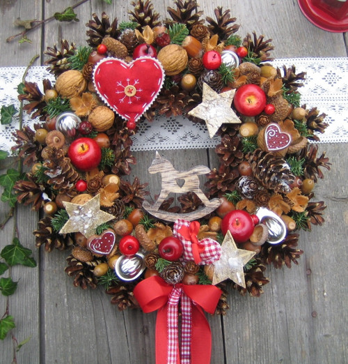 Adventní věnec s koníkem — foto 1