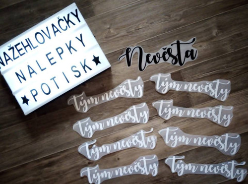Svatební nažehlovačka (pouze text)