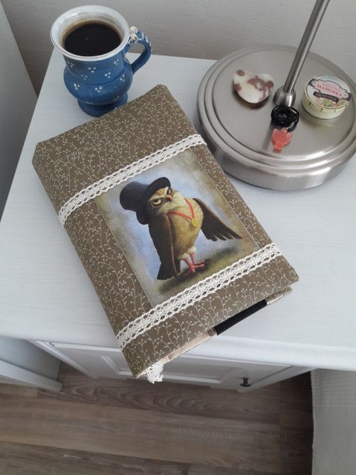 Univerzální obal na knihu