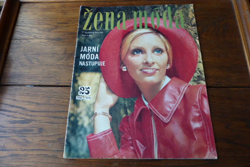 Časopis Žena a móda, číslo 2/1973, střihy! — foto 1