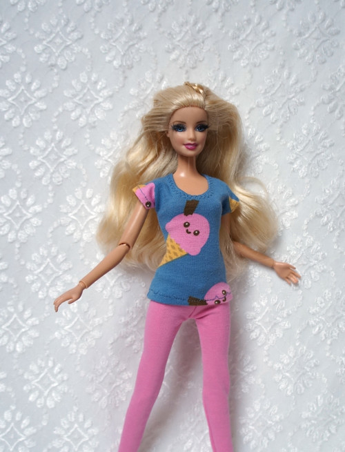 Komplet pro Barbie — foto 1