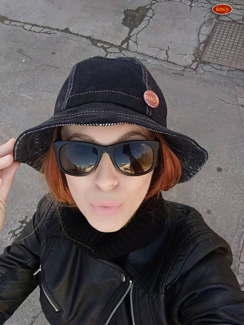 Dámský recy klobouk s vlnitou krempou a plackou — foto 1