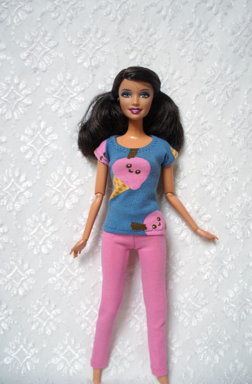 Komplet pro Barbie — foto 1