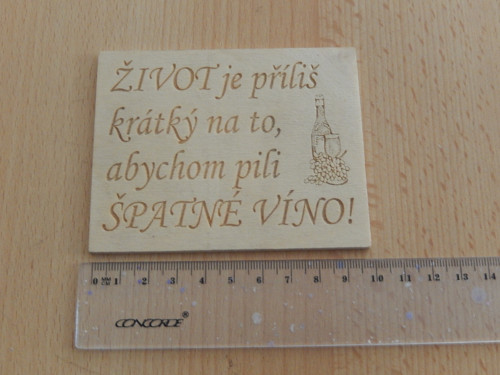 Život a víno - dřevěná cedulka