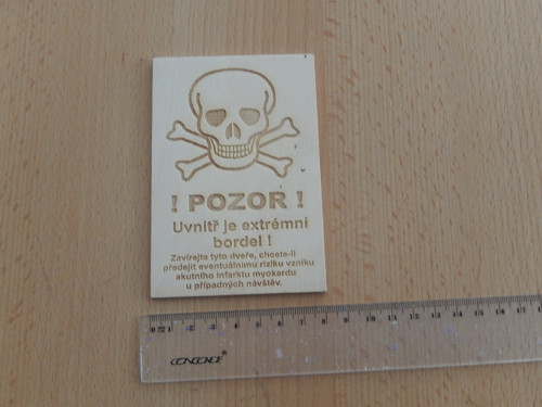 Bordel - dřevěná cedulka — foto 1