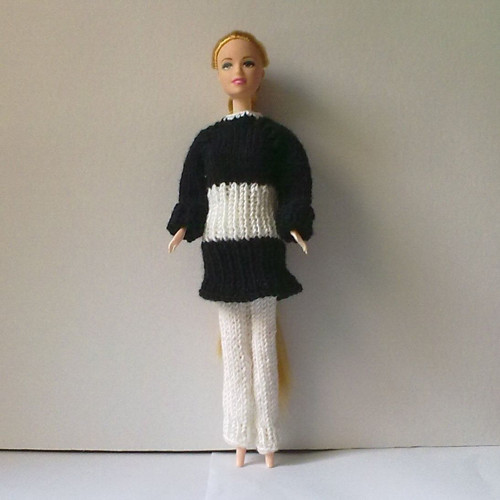 Oblečky pro Barbie !SLEVA! — foto 1
