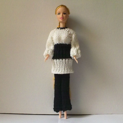 Oblečky pro Barbie — foto 1