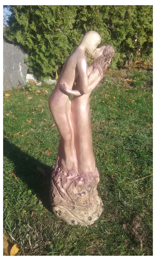 Zamilovaný pár bronz