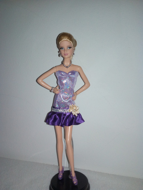 Šaty pro Barbie — foto 1