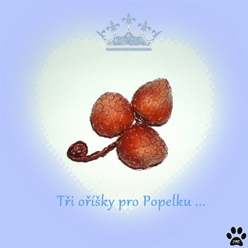 Tři oříšky pro Popelku - tmavě modrá