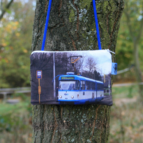 Ostravská tramvaj (ZIP kapsička na krk) — foto 1