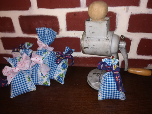 Z luk a strání, babiččinými dlaněmi č.1 — foto 1