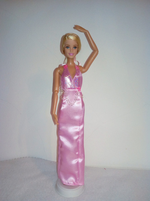 Sleva - Šaty pro Barbie — foto 1