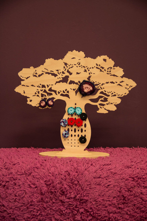 Stojan na šperky baobab — foto 1
