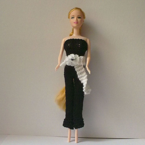 Oblečky pro Barbie !SLEVA! — foto 1