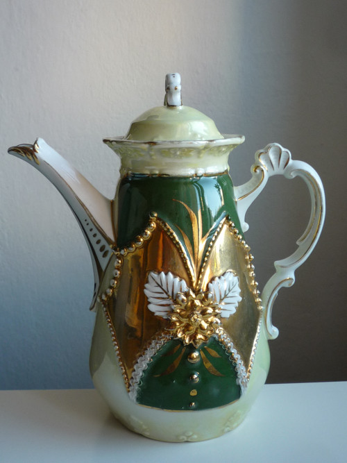 Rokoková konvička (výška 23 cm) — foto 1