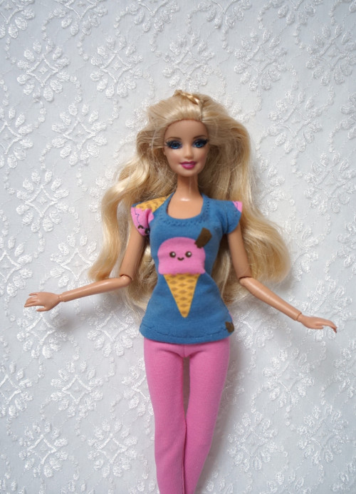 Komplet pro Barbie — foto 1