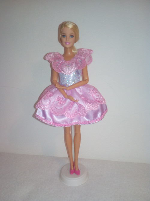 Sleva - Šaty pro Barbie — foto 1