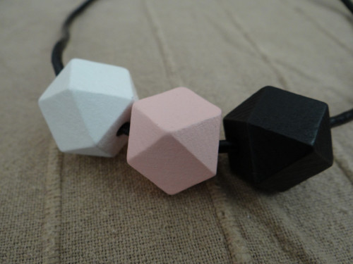 Náhrdelník - GEOMETRIE — foto 1