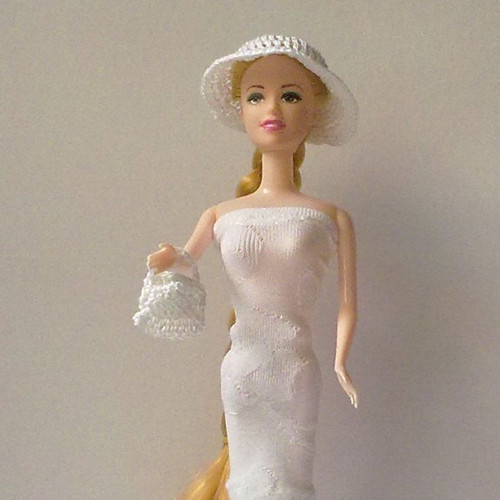 Kobouk a kabelka pro Barbie — foto 1