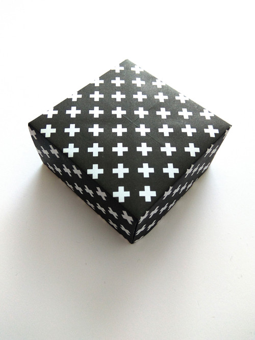 Origami krabička IV - křížky