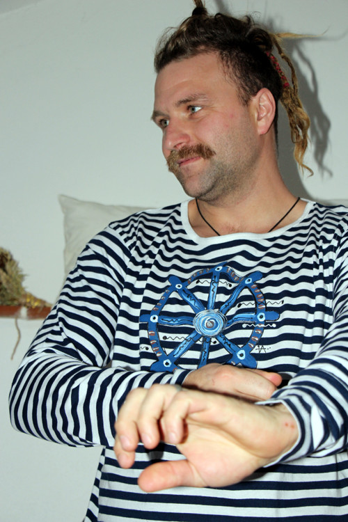 Námořnické vel. XL SKLADEM
