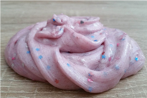 Hvězdičkový fluffy slime — foto 1
