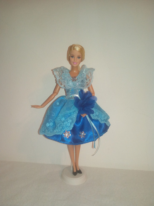 Sleva - Šaty pro Barbie — foto 1