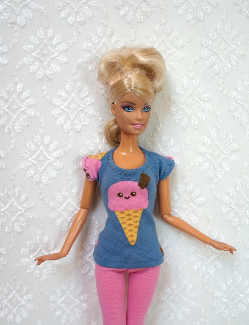 Komplet pro Barbie — foto 1