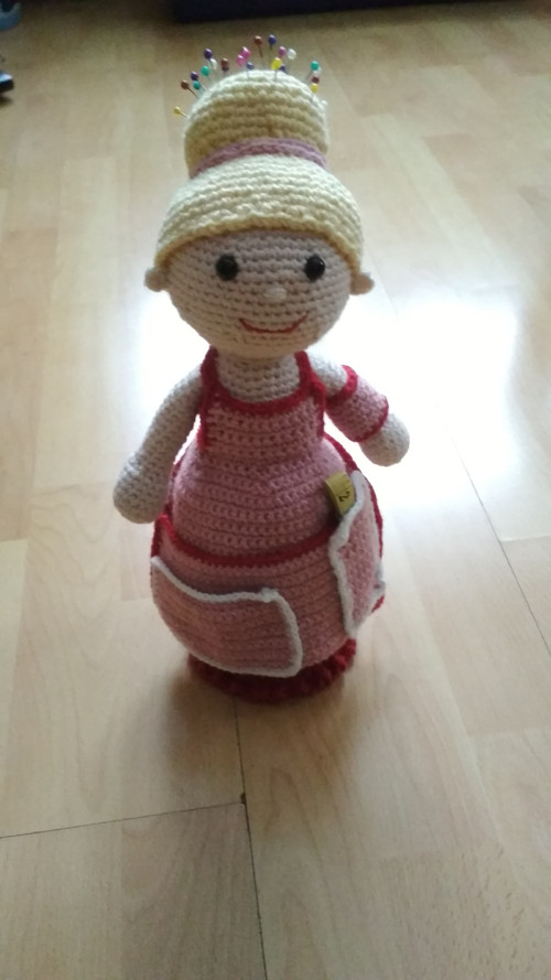 Háčkovaná švadlenka — foto 1