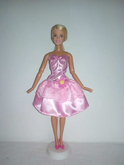Sleva - Šaty pro Barbie — foto 1