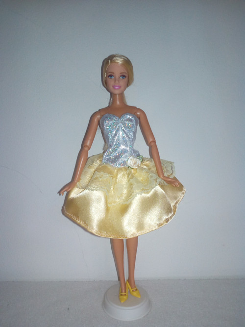 Sleva - Šaty pro Barbie — foto 1