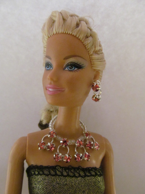 Souprava - náhrdelník a náušnice pro Barbie — foto 1