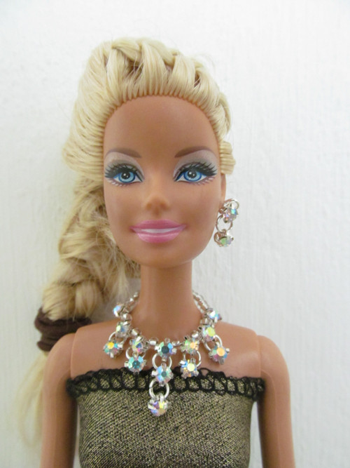 Souprava - náhrdelník a náušnice pro Barbie — foto 1