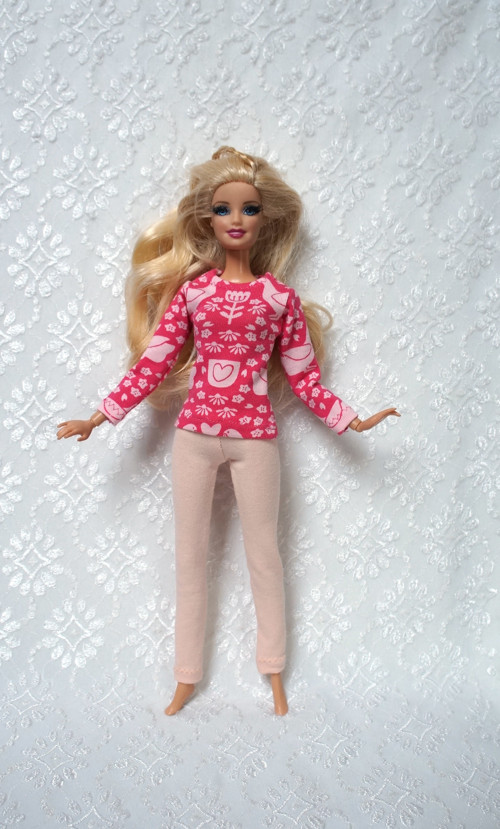 Komplet pro Barbie — foto 1
