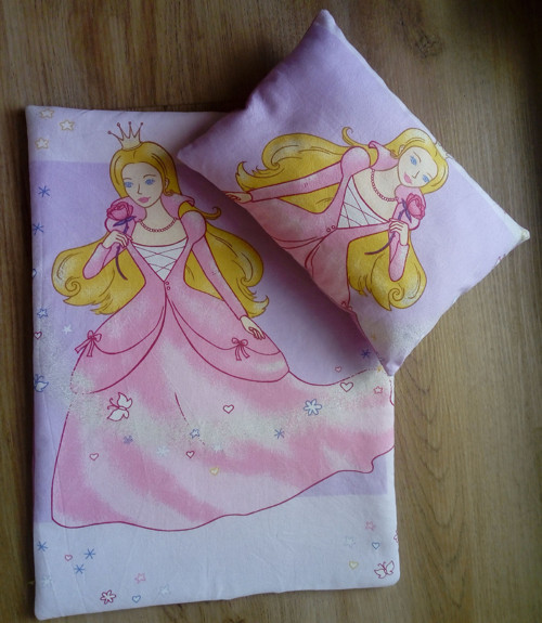 Peřinky pro panenky princezny — foto 1