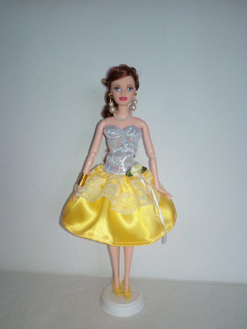 Sleva - Šaty pro Barbie — foto 1