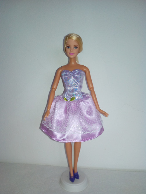 Sleva - Šaty pro Barbie — foto 1