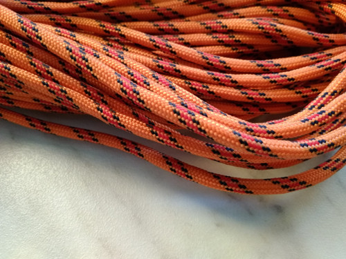 Paracord provázek č. 23 — foto 1