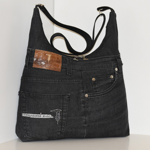 Trussardi Jeans — foto 1