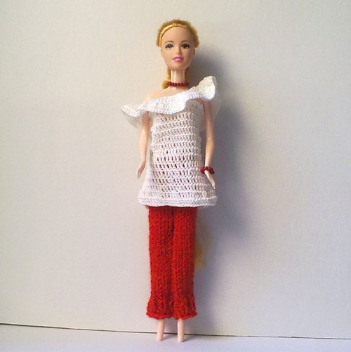 Oblečky pro Barbie !SLEVA! — foto 1