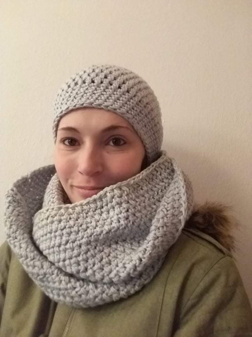 Šedý nákrčník - objednávka — foto 1